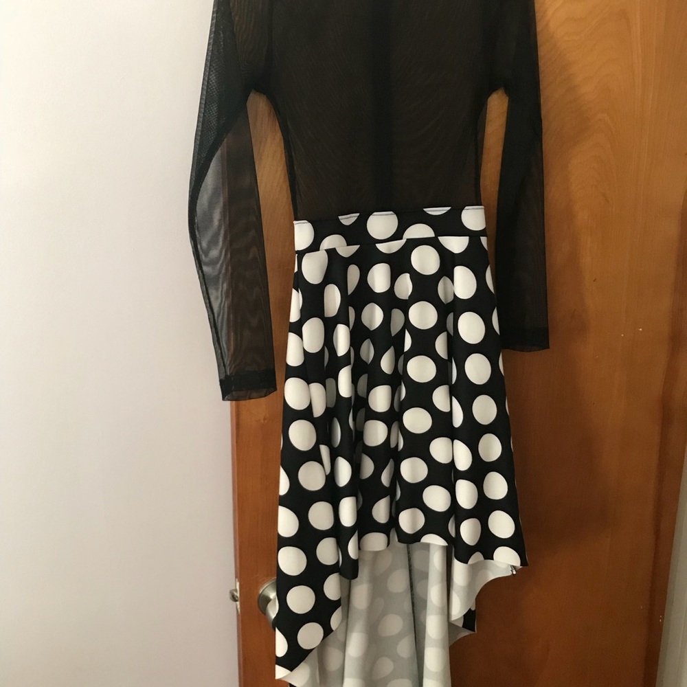 Dress - Picture 2 of 4